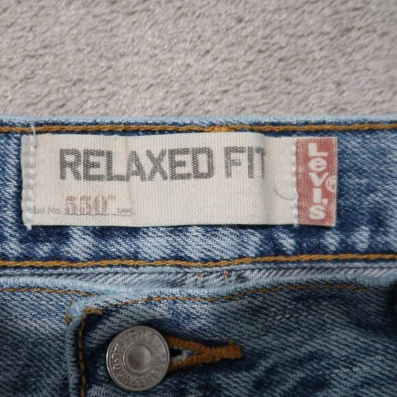 Levis 550 Jeans Mens 38x34 Blue Relaxed Fit Straight Leg Light Wash Distressed - Picture 10 of 16